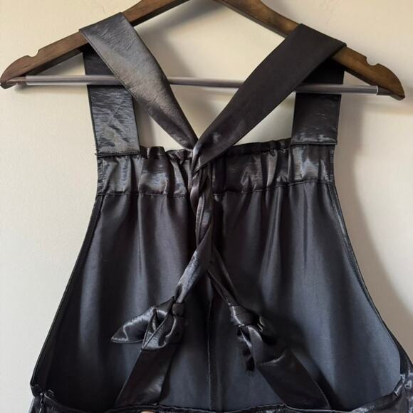 SILENCE & NOISE BLACK SATIN URBAN OUTFITTERS MARGO OVERALLS SIZE SMALL - Picture 8 of 16